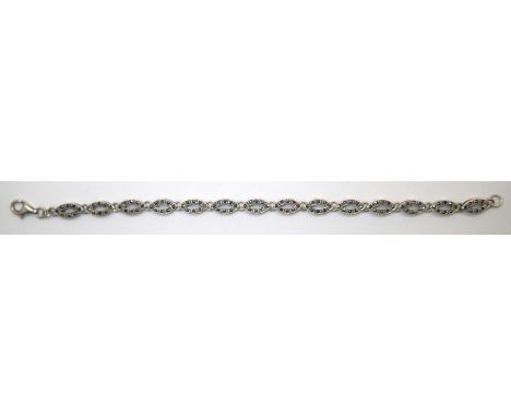 Silver fancy marcasite bracelet. P&amp;P group 1 (£16 for the first item and £1.50 for subsequent items) 