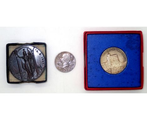 Queen Victoria Anniversary silver medal, boxed 1935 Silver Jubilee crown and 1937 coronation medal. P&amp;P group 1 (£16 for 