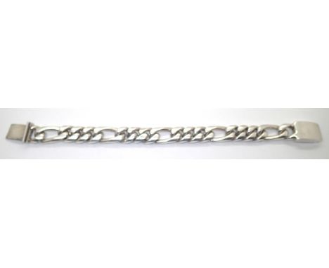 Gents silver Figaro bracelet 104g. P&amp;P group 1 (£16 for the first item and £1.50 for subsequent items) 