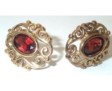 Vintage garnet earrings, having post mounts with butterfly backs. P&amp;P group 1 (£16 for the first item and £1.50 for subse