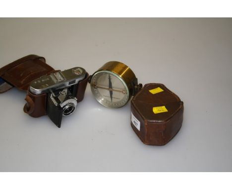 A cased military Siemens Brothers and Co of London, Telegraph galvonometer No 14761, the leather case marked with a broad arr