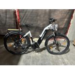 E-ONE 9C 17"