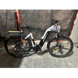 E-ONE 9C 17"