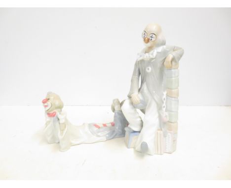 3x Spanish ceramic clowns 