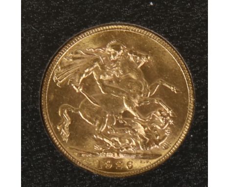 A George V 1926 gold Sovereign, South Africa mint, casedGood condition, some wear to high points and light surface abrasions.