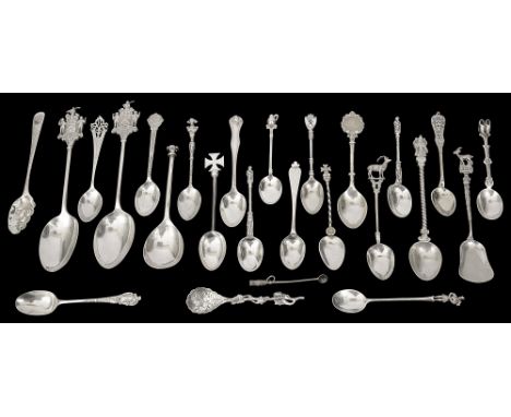 Two silver Worshipful Company of Joiners and Ceilers crested rattail spoons and a selection of British, continental and white