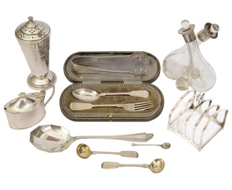 A mixed lot of silver to include an Art Deco sugar castervarious dates, makerscomprising an Art Deco sugar caster, Sheffield,