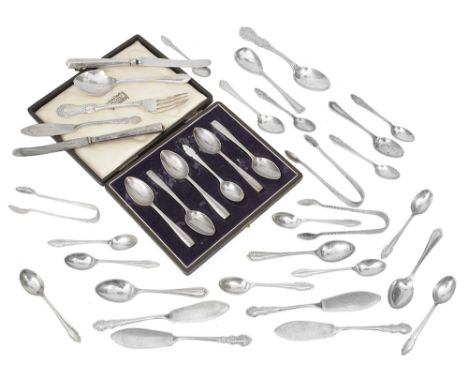 A mixed lot of Edwardian and later silver to include set of spoons, sugar tongs and other itemsvarious date and makers, compr