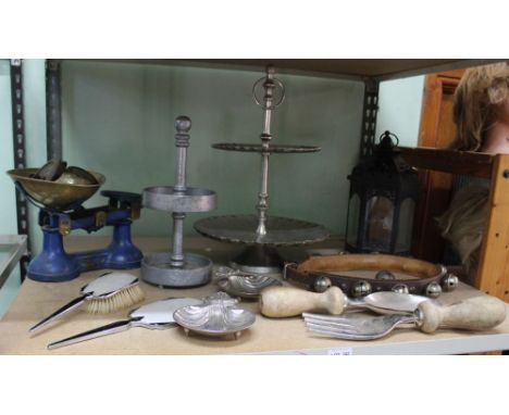 A mixed box containing horse bells, oversized fork &amp; spoon, metal shell design cake stand, shell dishes, vintage spice st