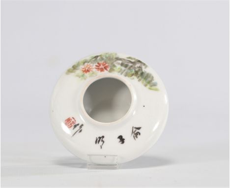 Chinese porcelain inkwell qianjiang cai - Weight: 97 g - Shipping available - Region: Chine - Sizes: D=75mm - At first glance