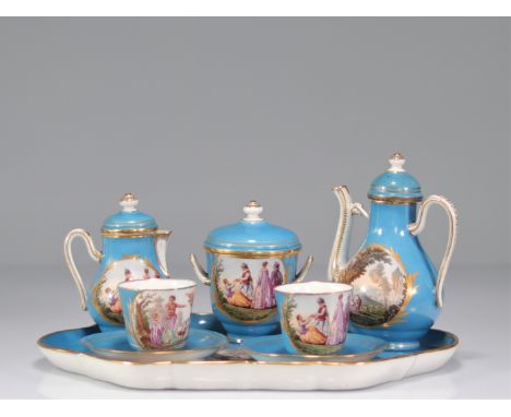 Sevres att. beautiful head to head lunch service decorated with romantic scenes - Weight: 2.28 kg - Shipping unavailable - Re