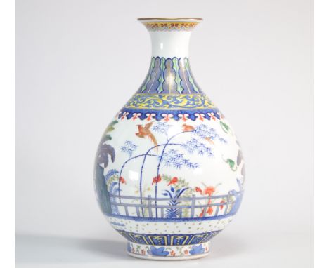 Chinese porcelain vase decorated with landscapes and cranes - Weight: 2.16 kg - Shipping available - Region: Chine - Sizes: H