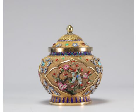 Silver and enamel and stone covered box decorated with flowers and birds from Republic period (ä¸­è¯æ°‘åœ‹) - Weight: 630 g -