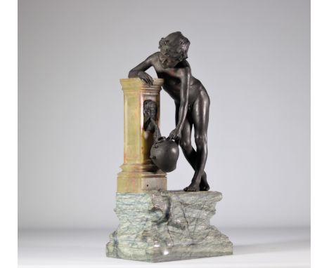 Bronze statue of a naked boy at a fountain on an onyx base - Weight: 19.00 kg - Shipping unavailable - Region: Europe - Sizes