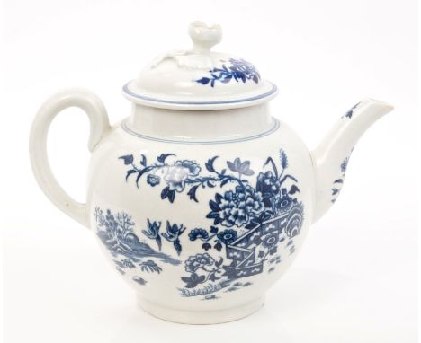 18th century Worcester blue and white teapot and cover with applied flower knop, printed Chinese fence and floral decoration 