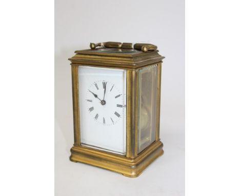 Late 19th / early 20th century carriage clock with eight day timepiece movement, cylinder escapement, striking on a bell, bac