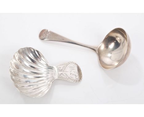 George III silver Old English pattern miniature ladle / caddy spoon with engraved crest, by Richard Crossley (London 1787), a