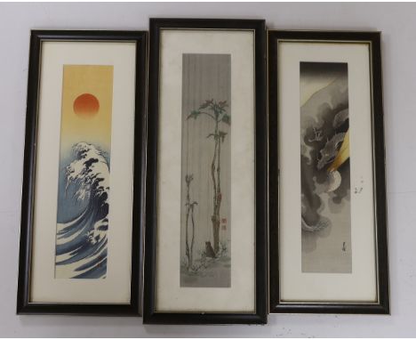Shoda Koho (1871-1946) two woodblock prints, Great wave at sunrise and rainy day frog and Yoshimito Gesso, woodblock print, D