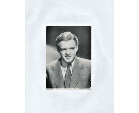 Van Heflin signed 6x4 black and white vintage photograph. Heflin was an American theatre, radio and film actor. He played mos