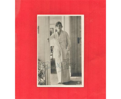 Dame Gladys Cooper, vintage signed 6x4 photo postcard. Cooper was an English actress, theatrical manager and producer, whose 