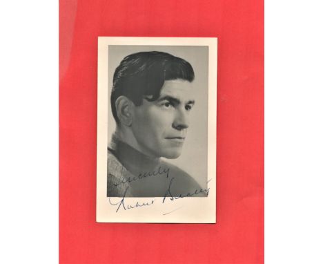 Robert Beatty, vintage 6x4 black and white vintage photograph. Beatty was born in 1909 who worked in film, television and rad