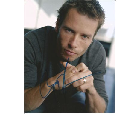 Guy Pearce signed 10x8 portrait headshot colour photo. Good Condition. All signed pieces come with a Certificate of Authentic