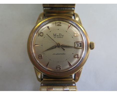 A MuDu Doublematic gents wristwatch with date calendar, gilt steel bracelet, case width approx 35mm including button, current