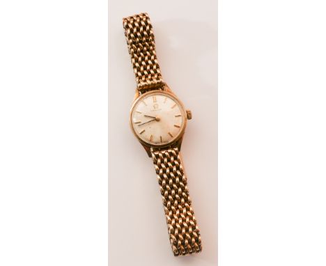 Ladies Omega vintage 9ct yellow gold wristwatch, on gold mesh strap, gross weight 32.6 grams