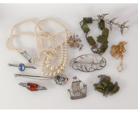 Silver brooches and other jewellery to include faux pearls with a  silver clasp and an opal pendant.