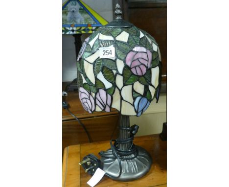 Tiffany style table lamp with floral shade 