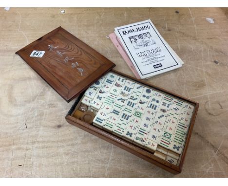 Mahjong set