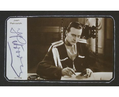 Petrovich,I.: Album mit 66 aufgez. bzw. eingesteckten Autogrammkarten u. 2 Zeitungsausschnitten Ivan Petrovich, meist 1930-er