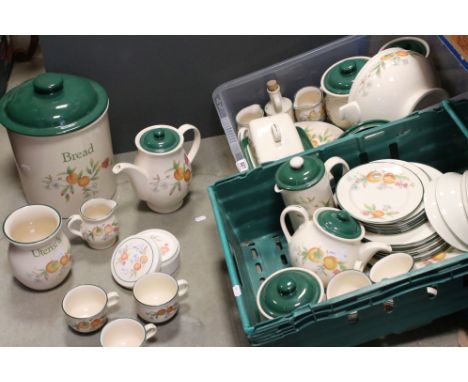 Comprehensive Cloverleaf Peaches and Cream dinner service, to include teapots, cups &amp; saucers, plates, butter dish, biscu