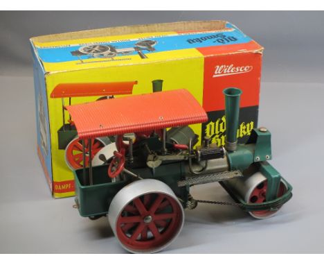 MAMOD STEAM ROLLER - with box and associated items by Wilesco 