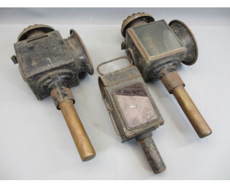 ANTIQUE COACHING LAMPS, A PAIR and an old workman's lamp marked 'Dumtath'