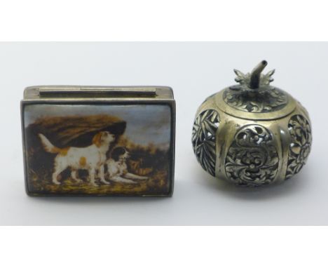 A 925 silver snuff box decorated with dogs and a small pierced box and cover