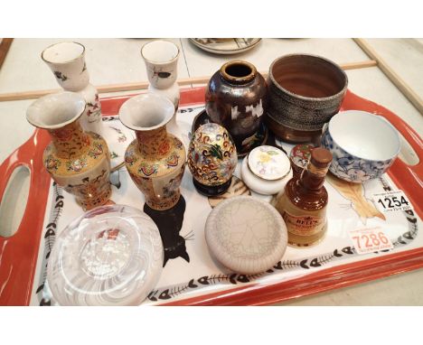 Tray of mixed ceramics glass to include a Bells scotch whisky and vintage Chinese vases with traditional dragon decoration. N