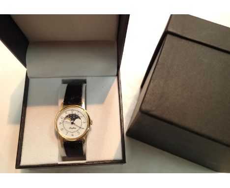 Gents Lowifrey gold plated wristwatch on a leather strap, boxed, not working. P&amp;P Group 1 (£14+VAT for the first lot and 