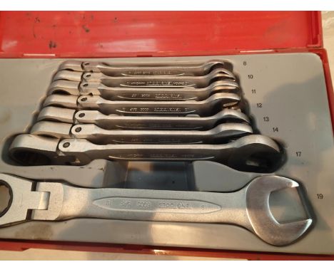 Teng tools, 8 piece ratcheting spanners set. Not available for in-house P&amp;P, contact Paul O'Hea at Mailboxes on 01925 659