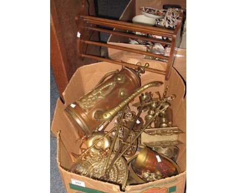 Tray of assorted metalware to include: brass toasting fork; candlesticks; copper and brass water or coffee pot; brass magazin