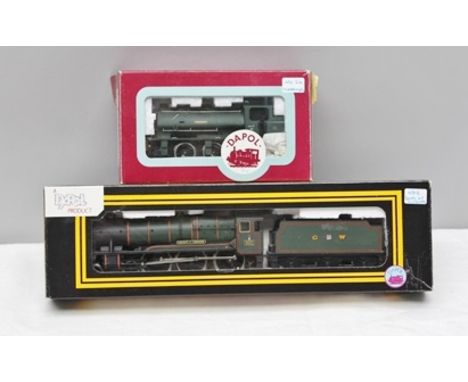 DAPOL PRODUCTS OO GAUGE LOCOMOTIVE "County of Chester" No.1011 40-6-0 GW green livery and J94 tanker engine "Warrington" 0-6-