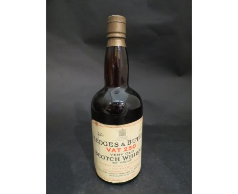 Hedges & Butler VAT 250 Very Old Scotch Whisky, specially vated to commemorate 250 years establishment of the firm, fill leve