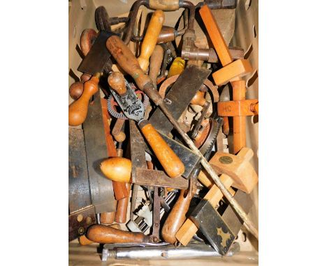 Various hand tools, to include mallet, long handle screw driver, saws, etc. (a quantity) 