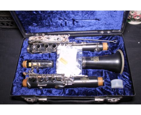 Amati Kraslice ACL 201 clarinet made in Czechoslovakia 