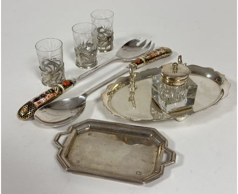 A Sheffield miniature two handled tray, (L x 12 cm) Sheffield 1920 50 g , an oval Epns inkstand complete with glass capstan i