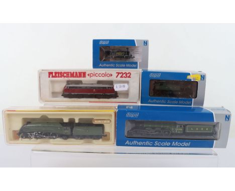 Five N gauge locomotives, Dapol 4-6-2 Grand Parade LNER locomotive and tender, 0-6-0 Southern tank engine, 2-6-2 class 45XX G
