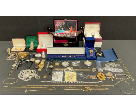 Jewellery and Watches - a silver charm bracelet with various charms; a Scottish silver and hardstone brooch; a silver ingot p