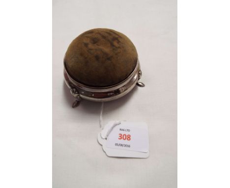 A Chester 1911 silver trinket and pin cushion