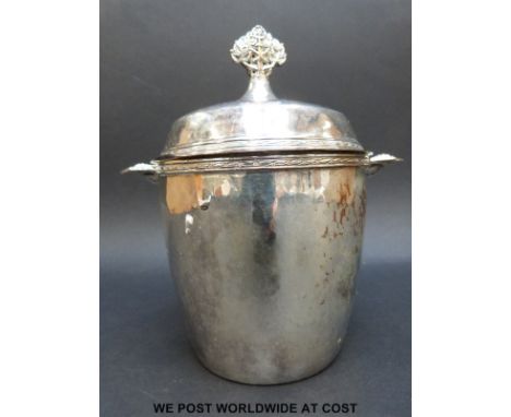 An Artificers Guild, 9 Maddox Street, London, Arts & Crafts twin-handled hammered tea caddy impressed 2022, possibly by Edwar