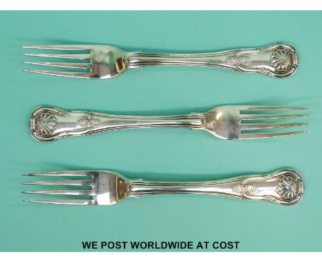 Three Irish hallmarked silver King's pattern forks, 1826 with crowned harp and hibernia, maker's mark TF , each fork stamped 